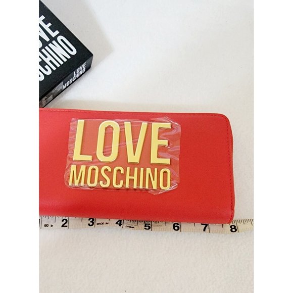 Love Moschino Womens Red Leather Gold Metal Logo Wallet Zip Closure NWT - Picture 7 of 9